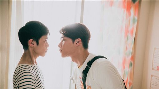 《那一天》宋纬恩迷妹上身 黄隽智意外钓出婆妈腐女粉 《那一天》宋纬恩迷妹上身 黄隽智意外钓出婆妈腐女粉