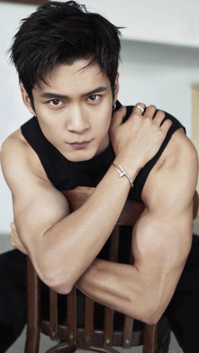 韩东君这完美的身材,连男明星都为他点赞 韩东君这完美的身材,连男明星都为他点赞