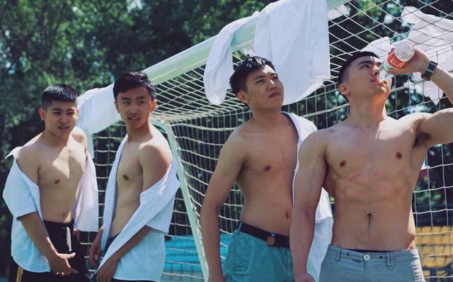 185CM东北电力大学肌肉男谢松锤,他的视频你看过吗 185CM东北电力大学肌肉男谢松锤,他的视频你看过吗