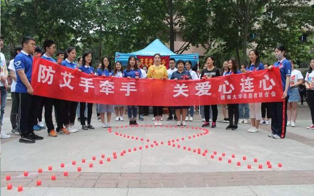 中国首位公开艾滋病女大学生,自曝被黑人男友传染!如何预防艾滋 中国首位公开艾滋病女大学生,自曝被黑人男友传染!如何预防艾滋