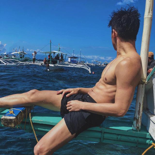 天菜小哥哥,红遍亚洲,会是你心目中的白马王子吗? 天菜小哥哥,红遍亚洲,会是你心目中的白马王子吗?