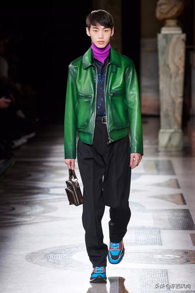 男装周T台上的中国男模 男装周T台上的中国男模