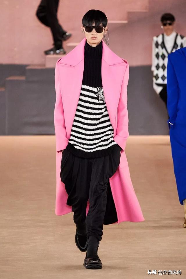 男装周T台上的中国男模 男装周T台上的中国男模