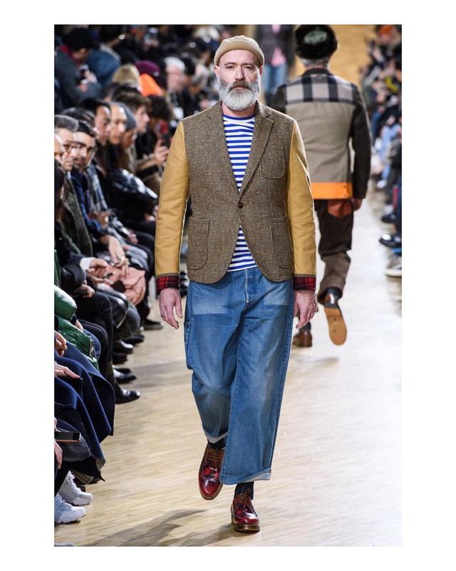 冬天穿腻了小脚裤?试试这3类阔腿裤,这么搭配舒适保暖又很有型 冬天穿腻了小脚裤?试试这3类阔腿裤,这么搭配舒适保暖又很有型