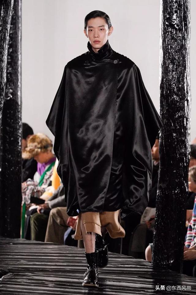 男装周T台上的中国男模 男装周T台上的中国男模