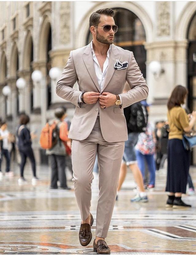 中国男人的西装高光时刻:中介不再像中介,托尼不再像托尼 中国男人的西装高光时刻:中介不再像中介,托尼不再像托尼