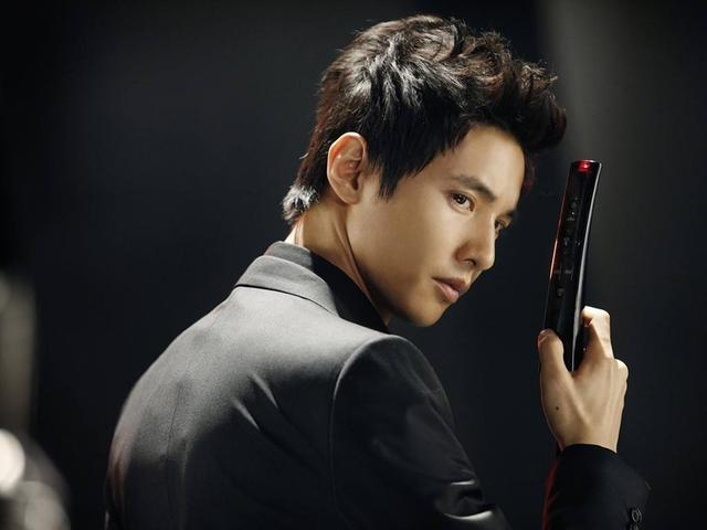 世界最帅百名帅哥,我来告诉你:肖战、十国混血儿米勒、阿兰德隆 世界最帅百名帅哥,我来告诉你:肖战、十国混血儿米勒、阿兰德隆