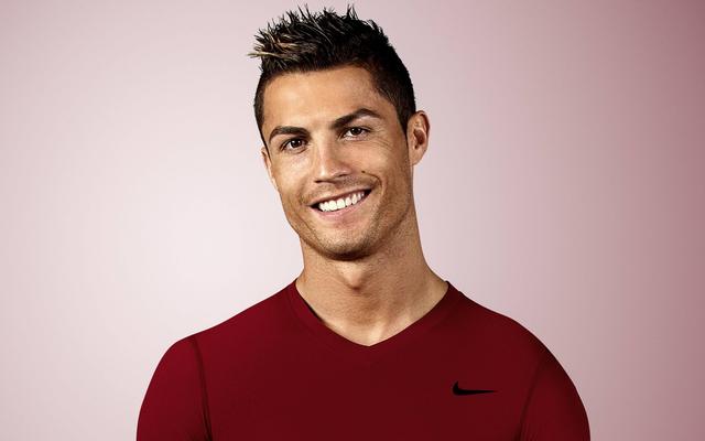 世界最帅百名帅哥,我来告诉你:肖战、十国混血儿米勒、阿兰德隆 世界最帅百名帅哥,我来告诉你:肖战、十国混血儿米勒、阿兰德隆