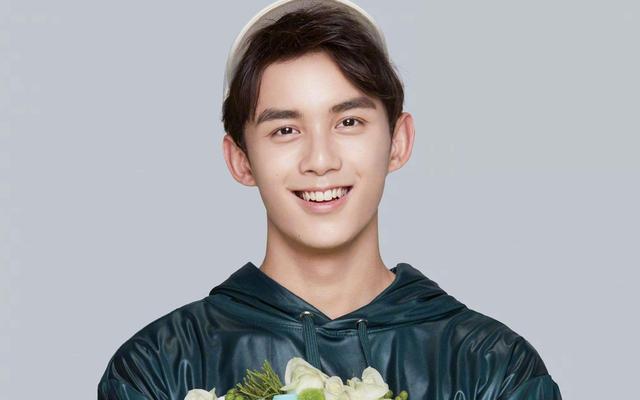 世界最帅百名帅哥,我来告诉你:肖战、十国混血儿米勒、阿兰德隆 世界最帅百名帅哥,我来告诉你:肖战、十国混血儿米勒、阿兰德隆