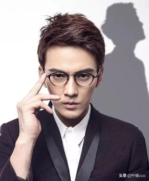 中国最“帅”的6大男明星,张艺兴彭于晏上榜 中国最“帅”的6大男明星,张艺兴彭于晏上榜