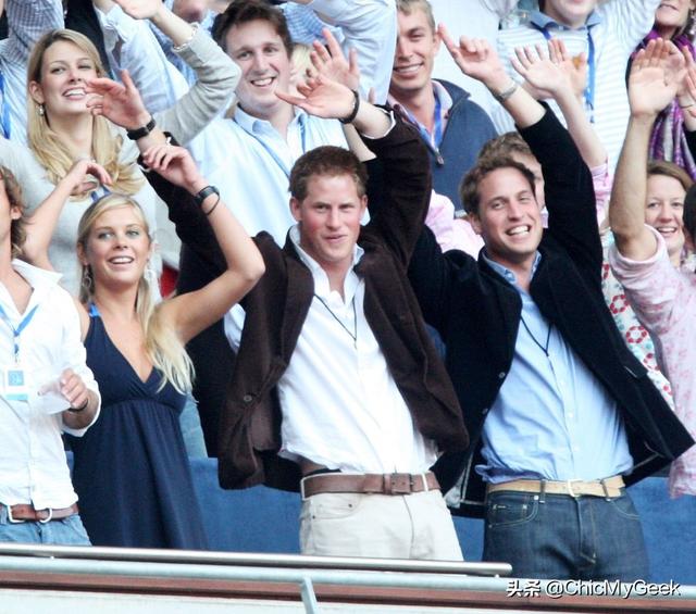 年轻的威廉和哈里王子帅炸!撞脸罗伯特·帕丁森和贾斯汀·比伯 年轻的威廉和哈里王子帅炸!撞脸罗伯特·帕丁森和贾斯汀·比伯