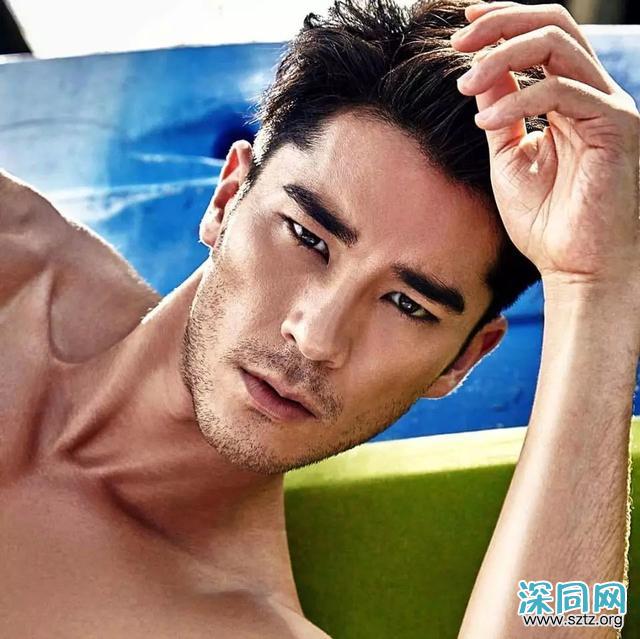 靠眼睛能隔空撩到人无法自拔,岛国最浪男模硬照一览 靠眼睛能隔空撩到人无法自拔,岛国最浪男模硬照一览