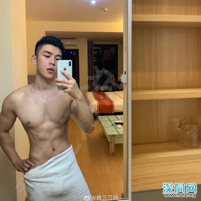 185cm高颜值鲜肉的身材居然这么棒,你也可以拥有这样 185cm高颜值鲜肉的身材居然这么棒,你也可以拥有这样