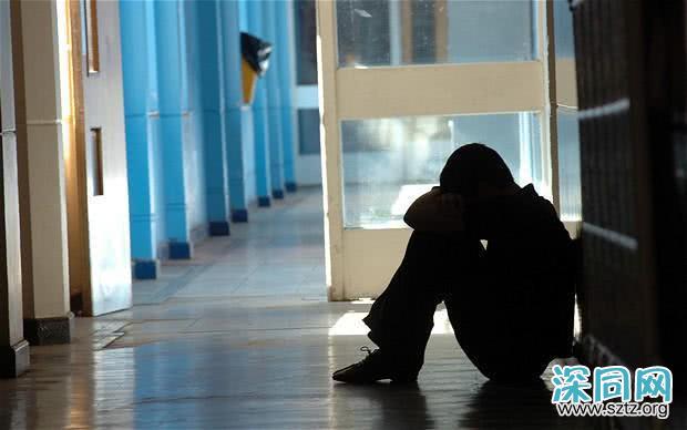 伊朗变性手术数量仅次于泰国:同性恋被认为患病需做“物理治疗” 伊朗变性手术数量仅次于泰国:同性恋被认为患病需做“物理治疗”