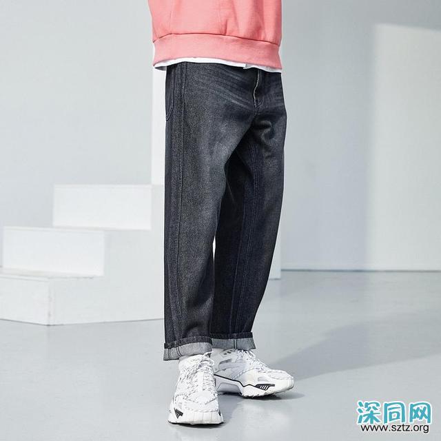 男生想要轻松出街,一款百搭的裤子很重要 男生想要轻松出街,一款百搭的裤子很重要