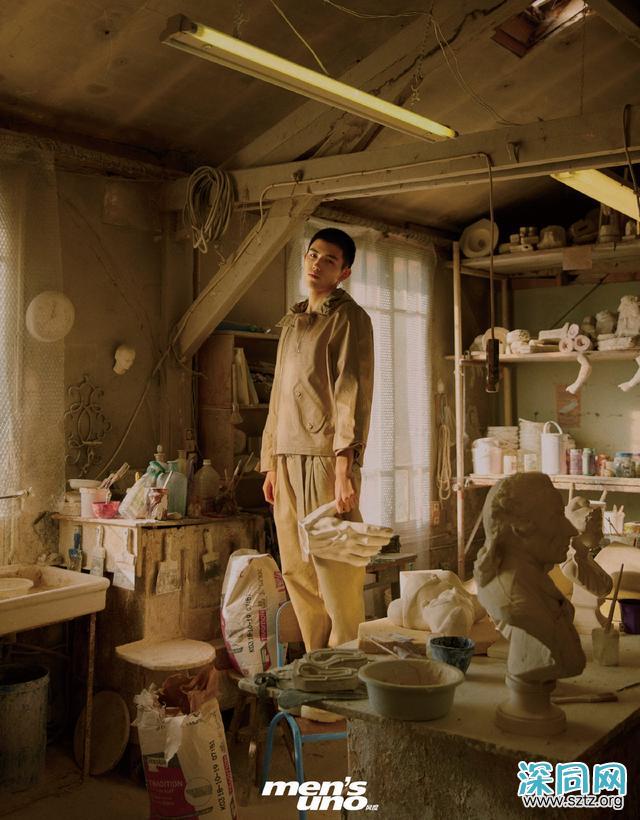 陈飞宇拍文艺大片!寸头也能驾驭的颜值,无需过多修饰也能爱上 陈飞宇拍文艺大片!寸头也能驾驭的颜值,无需过多修饰也能爱上