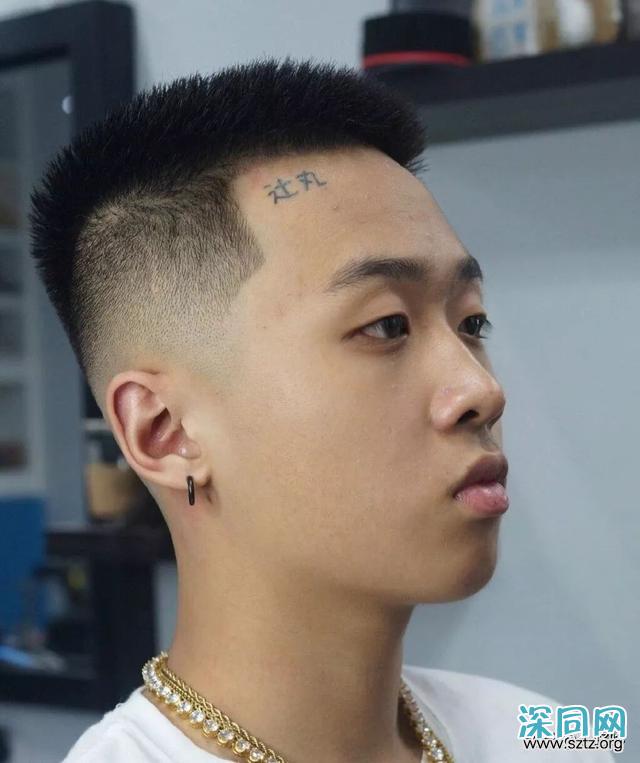 这才是直男该有的发型 这才是直男该有的发型