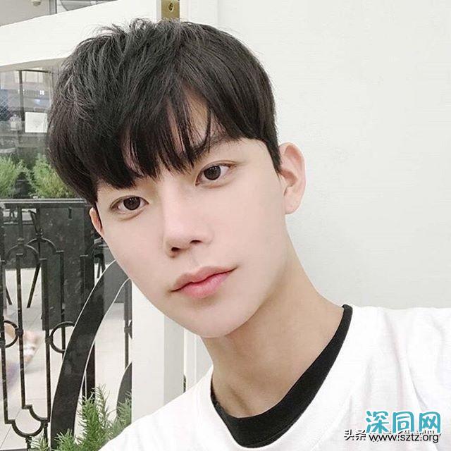 最受年轻男士欢迎的发型,烫个帅气更有型 最受年轻男士欢迎的发型,烫个帅气更有型