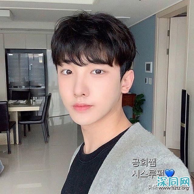 最受年轻男士欢迎的发型,烫个帅气更有型 最受年轻男士欢迎的发型,烫个帅气更有型