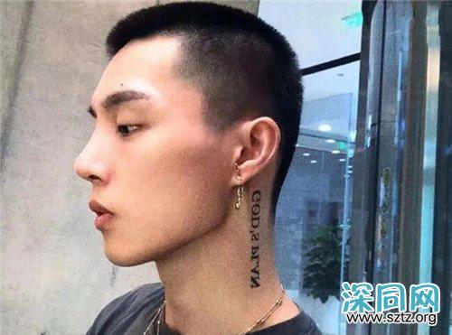 帅哥都在剪的发型 两面三面剃一半帅到炸 帅哥都在剪的发型 两面三面剃一半帅到炸