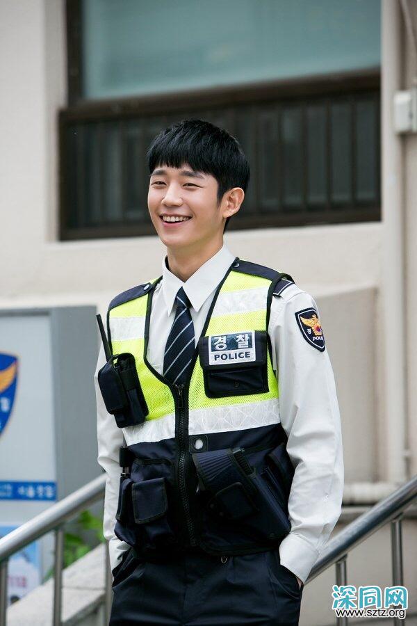 《当你沉睡时》,李钟硕的男主和丁海寅的警察小哥哥,更爱哪个 《当你沉睡时》,李钟硕的男主和丁海寅的警察小哥哥,更爱哪个