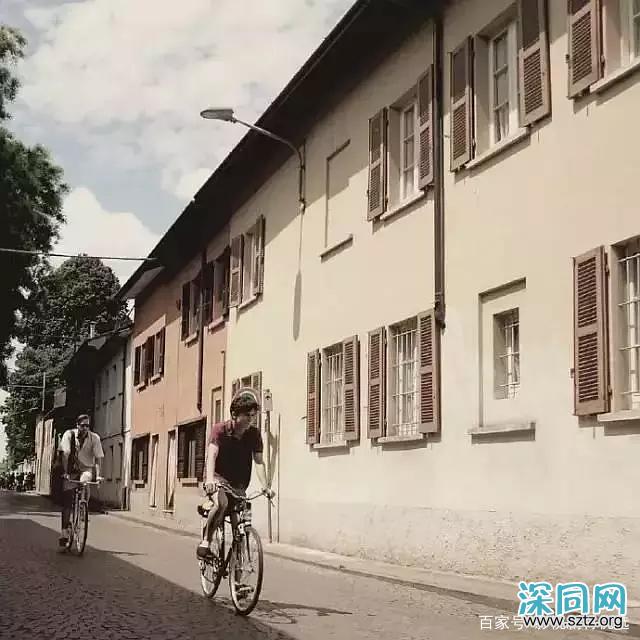 《请以你的名字呼唤我》:一场爱的教育,对同性电影的别样诠释 《请以你的名字呼唤我》:一场爱的教育,对同性电影的别样诠释