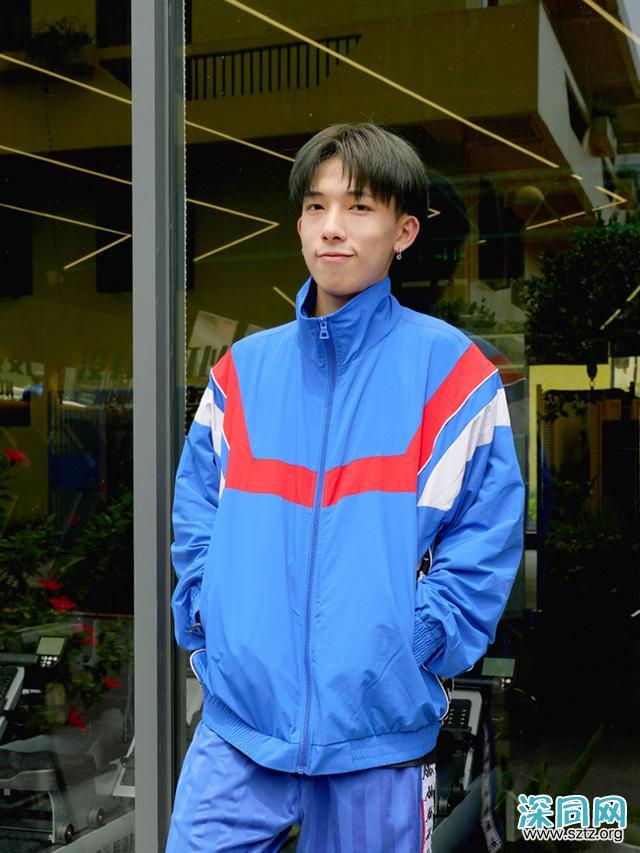 还是小时候穿的运动外套,只是它变潮了 还是小时候穿的运动外套,只是它变潮了