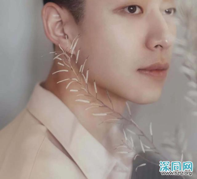 一个十分可口的甜菜鲜肉,90后正装小奶狗 一个十分可口的甜菜鲜肉,90后正装小奶狗