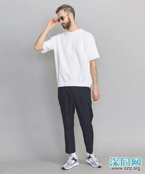 穿西裤一直搭配皮鞋?换运动鞋试试,造型时髦出众 穿西裤一直搭配皮鞋?换运动鞋试试,造型时髦出众