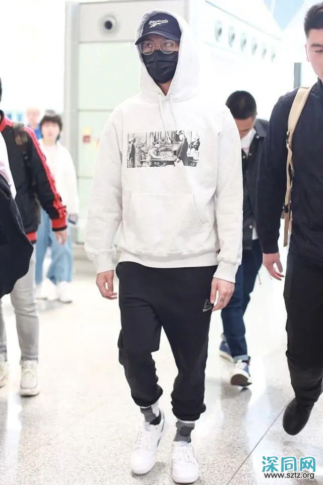 连帽卫衣个个都在穿,怎样才能脱颖而出?陈伟霆做了示范 连帽卫衣个个都在穿,怎样才能脱颖而出?陈伟霆做了示范