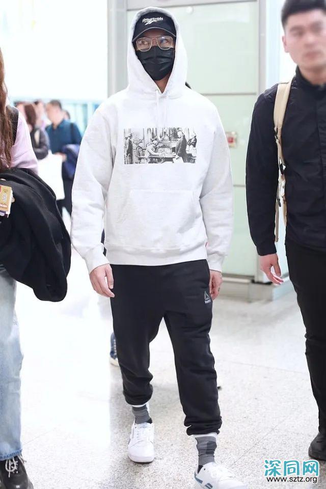 连帽卫衣个个都在穿,怎样才能脱颖而出?陈伟霆做了示范 连帽卫衣个个都在穿,怎样才能脱颖而出?陈伟霆做了示范