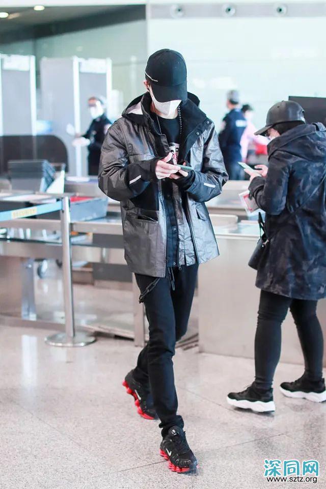 朱正廷时髦造型,搭配风格很独特,轻松穿出潮流范 朱正廷时髦造型,搭配风格很独特,轻松穿出潮流范