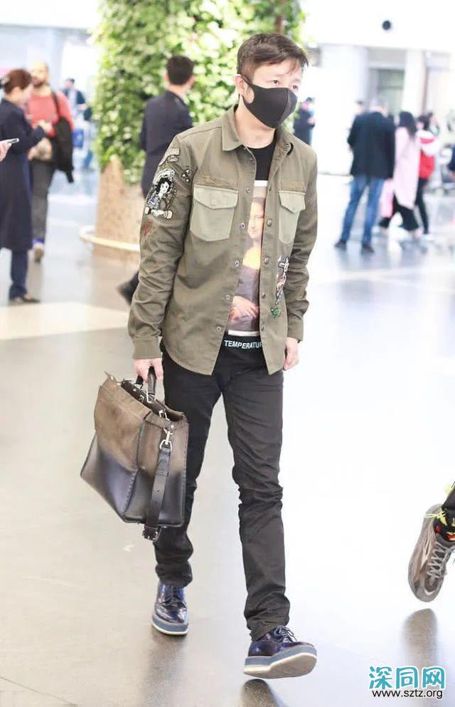 162cm邹市明也很会穿,安踏运动裤+荧光绿外套,打造潮流范 162cm邹市明也很会穿,安踏运动裤+荧光绿外套,打造潮流范