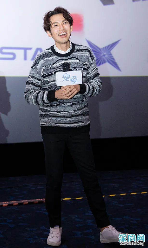 钟汉良帅气造型,这哪像45岁?造型青春时髦 钟汉良帅气造型,这哪像45岁?造型青春时髦