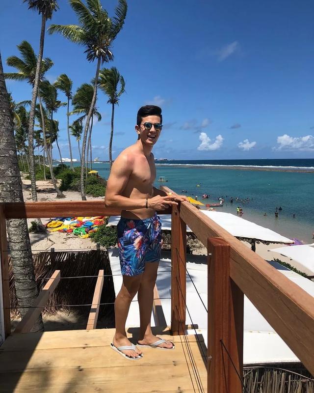 巴西肌肉小哥走红网络,完美身材让网友大呼:酸了! 巴西肌肉小哥走红网络,完美身材让网友大呼:酸了!