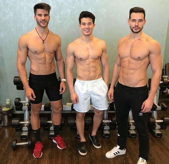 巴西肌肉小哥走红网络,完美身材让网友大呼:酸了! 巴西肌肉小哥走红网络,完美身材让网友大呼:酸了!