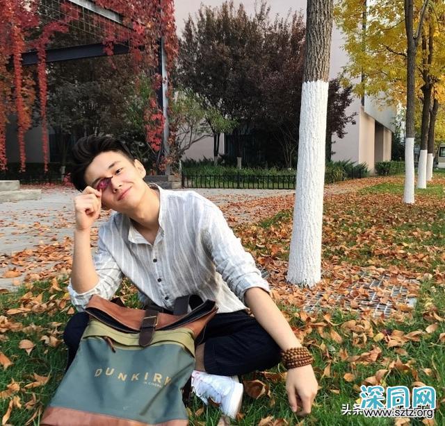 中央戏曲学院大二男生,青春年少的小哥哥,干净帅气! 中央戏曲学院大二男生,青春年少的小哥哥,干净帅气!