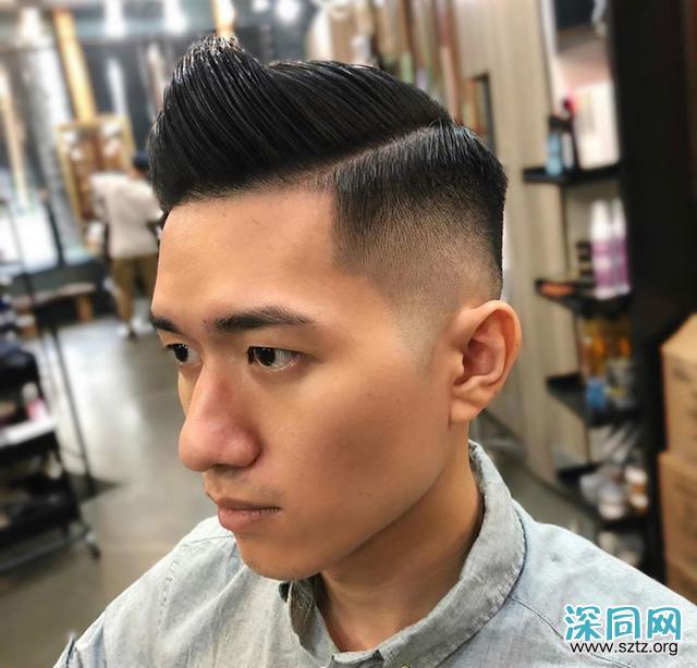 男士剪“油头发型”真的很帅气,并不油腻 男士剪“油头发型”真的很帅气,并不油腻
