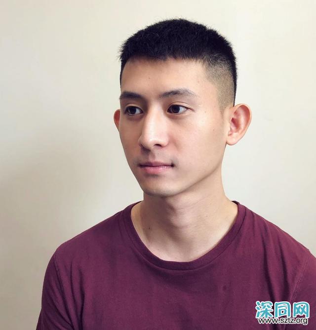 男生别再留“过耳”发型了,这几款短发长度刚好,干净又帅气 男生别再留“过耳”发型了,这几款短发长度刚好,干净又帅气