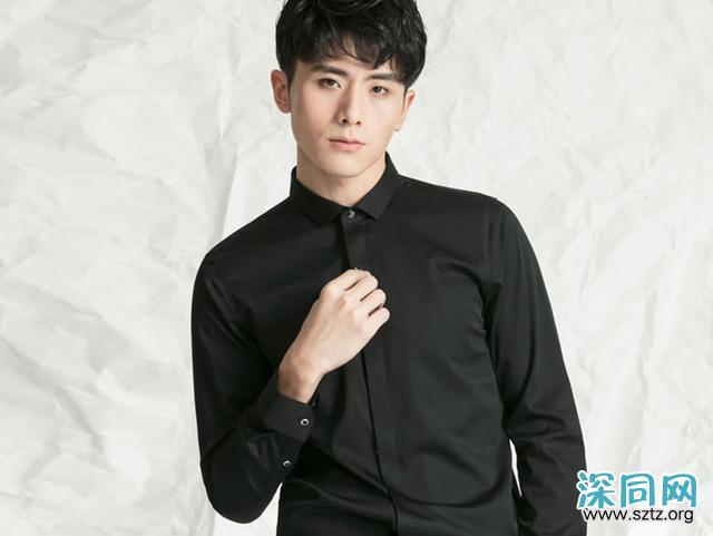 穿对衬衫的男人有多诱惑?经典款给你答案