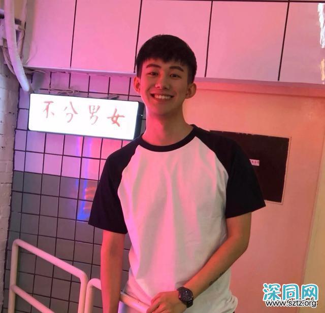 前凸后翘的帅一在线卖萌,这次是真的老公来了! 前凸后翘的帅一在线卖萌,这次是真的老公来了!