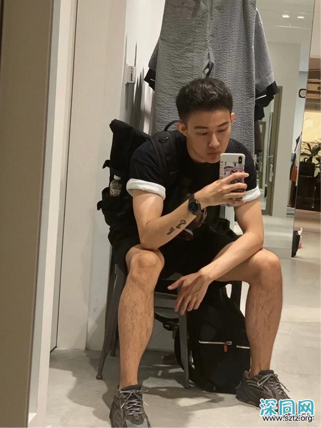 前凸后翘的帅一在线卖萌,这次是真的老公来了! 前凸后翘的帅一在线卖萌,这次是真的老公来了!