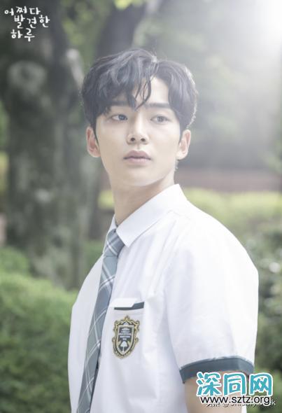 韩剧又出新男神!身高191cm,腿长破记录 韩剧又出新男神!身高191cm,腿长破记录