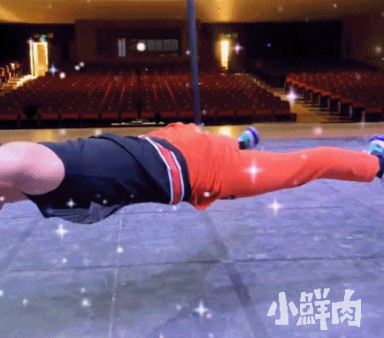 东北大鼻子杂技小哥走红,这实力也太强大了吧 东北大鼻子杂技小哥走红,这实力也太强大了吧