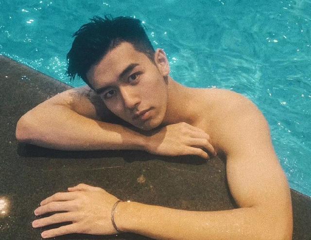 鼻子比黄轩的都大，星海学院校草太太太帅了！