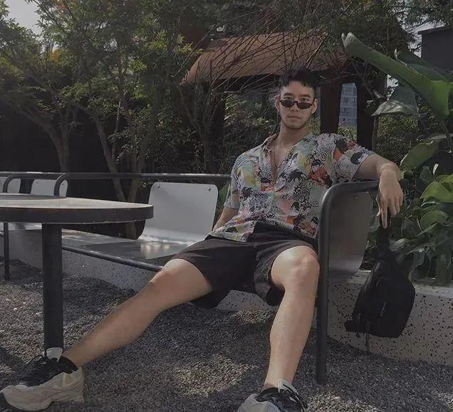 寸头大鼻子网红硬照一览,这腱子肉不输张云龙韩东君! 寸头大鼻子网红硬照一览,这腱子肉不输张云龙韩东君!