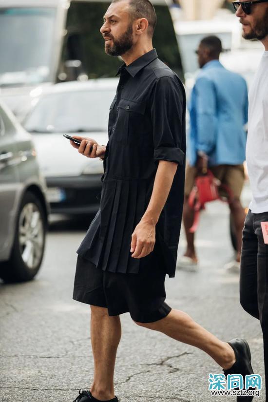 剪了光头理了寸头 还能打造自己的特色风格? 剪了光头理了寸头 还能打造自己的特色风格?