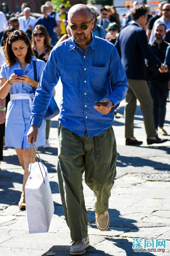 剪了光头理了寸头 还能打造自己的特色风格? 剪了光头理了寸头 还能打造自己的特色风格?