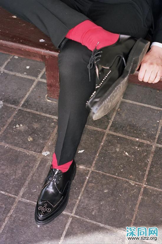 如何让一个男人在几分钟内 爱上尖头皮鞋? 如何让一个男人在几分钟内 爱上尖头皮鞋?