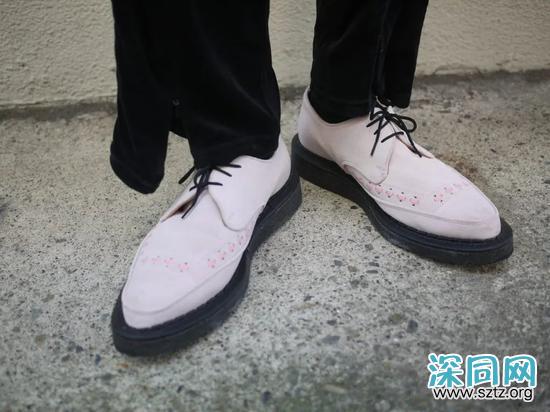 如何让一个男人在几分钟内 爱上尖头皮鞋? 如何让一个男人在几分钟内 爱上尖头皮鞋?